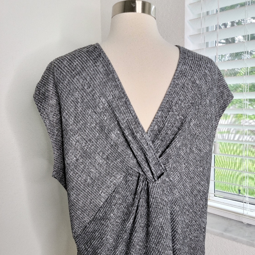 Rag & Bone Knot Back Knit Tee M. - image 7